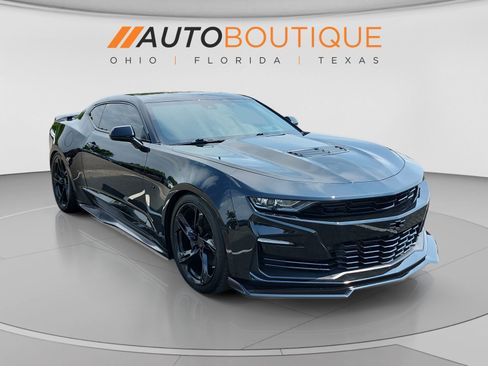 Used 2019 Chevrolet Camaro SS RWD image 15