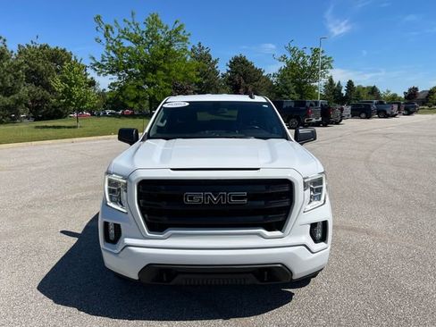 Used 2022 GMC Sierra 1500 Elevation w/ LPO, Elevation Black Package AWD/4WD image 2