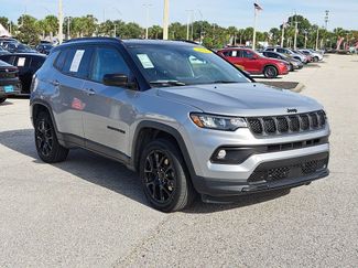 Used 2023 Jeep Compass Altitude video 2