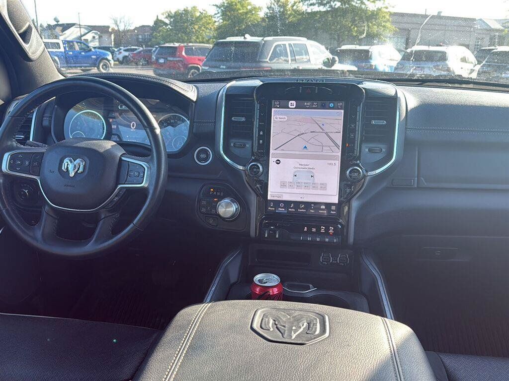 Used 2023 RAM 1500 Laramie AWD/4WD image 10
