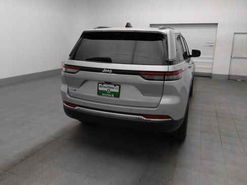 Used 2022 Jeep Grand Cherokee Limited 4xe w/ Luxury Tech Group II AWD/4WD image 7