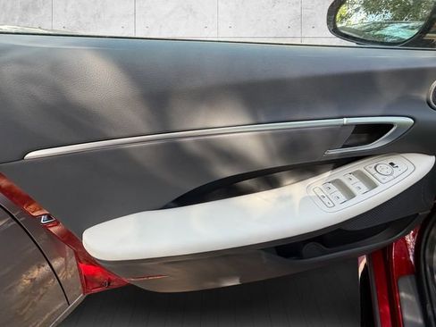 New 2026 Hyundai Sonata SEL FWD image 4