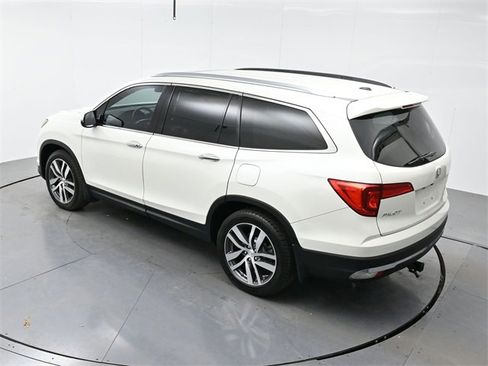 Used 2016 Honda Pilot Touring image 43