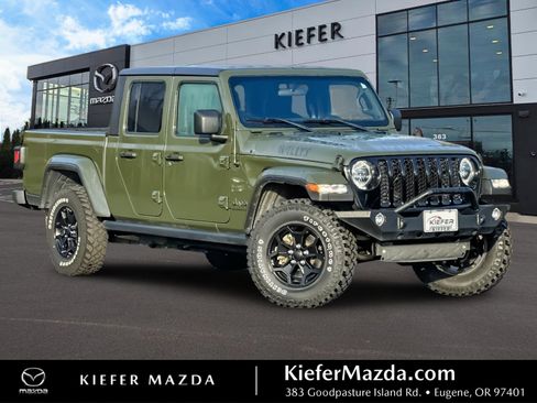 Used 2021 Jeep Gladiator Willys image 1