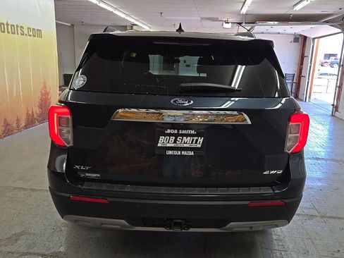 Used 2023 Ford Explorer XLT image 14