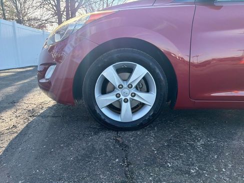 Used 2012 Hyundai Elantra GLS w/ Preferred Pkg 3 image 29
