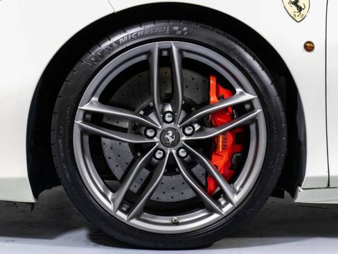 Certified 2019 Ferrari 488 Spider RWD image 59