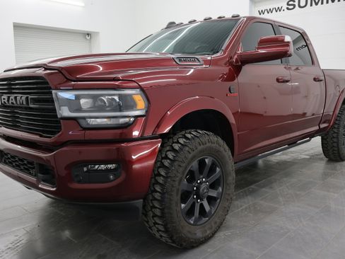 Used 2022 RAM 3500 Laramie image 7