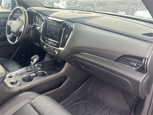 Certified 2023 Chevrolet Traverse RS w/ LPO, Floor Liner Package image 28