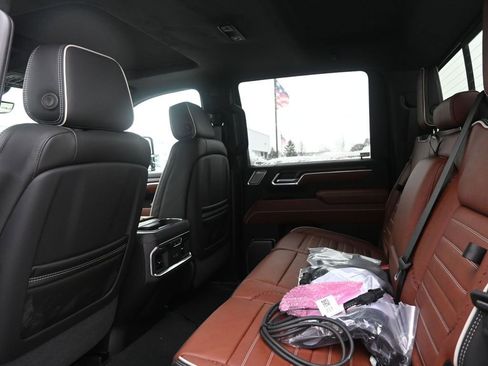 New 2026 GMC Sierra 3500 Denali Ultimate image 17