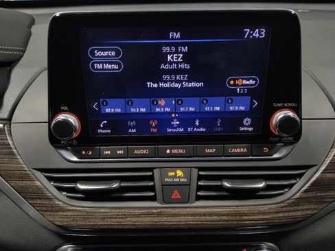 Used 2020 Nissan Altima 2.0 Platinum image 25