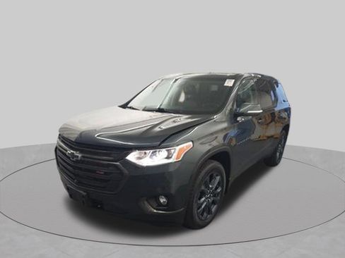 Used 2021 Chevrolet Traverse RS w/ LPO, Floor Liner Package AWD/4WD image 38