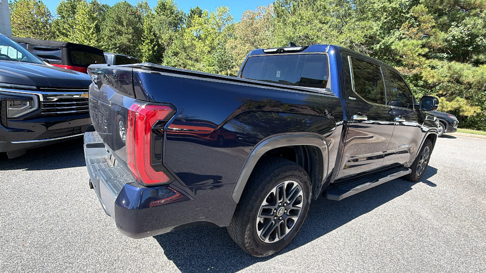 Used 2022 Toyota Tundra Limited RWD image 8