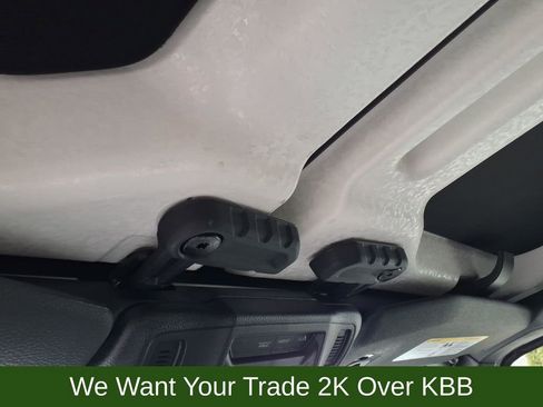 Used 2024 Jeep Wrangler Sahara image 31