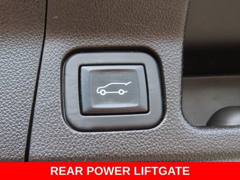 Used 2023 GMC Acadia AT4 w/ Technology Package AWD/4WD image 32