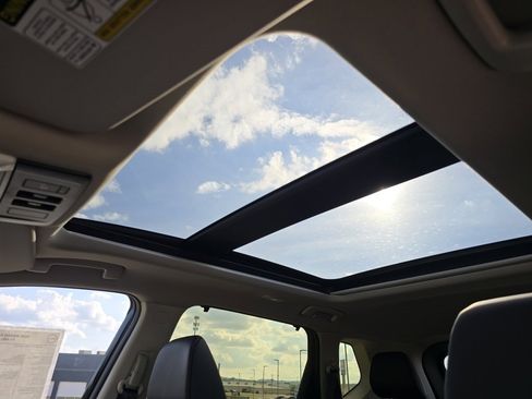 New 2026 Nissan Rogue SV w/ SV Premium Package image 3