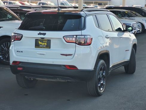 Used 2024 Jeep Compass Trailhawk image 4