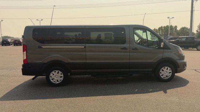 Used 2024 Ford Transit 350 XLT RWD image 9