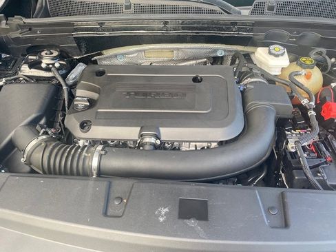 Used 2022 Buick Envision Essence w/ Technology Package I image 31