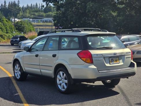 Used 2006 Subaru Outback 2.5i image 5
