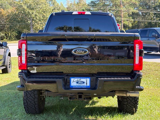 Used 2025 Ford F350 Lariat w/ Lariat Ultimate Package AWD/4WD image 4