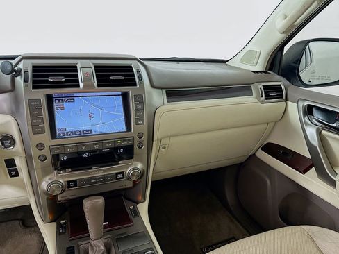 Used 2015 Lexus GX 460 w/ Premium Package AWD/4WD image 20