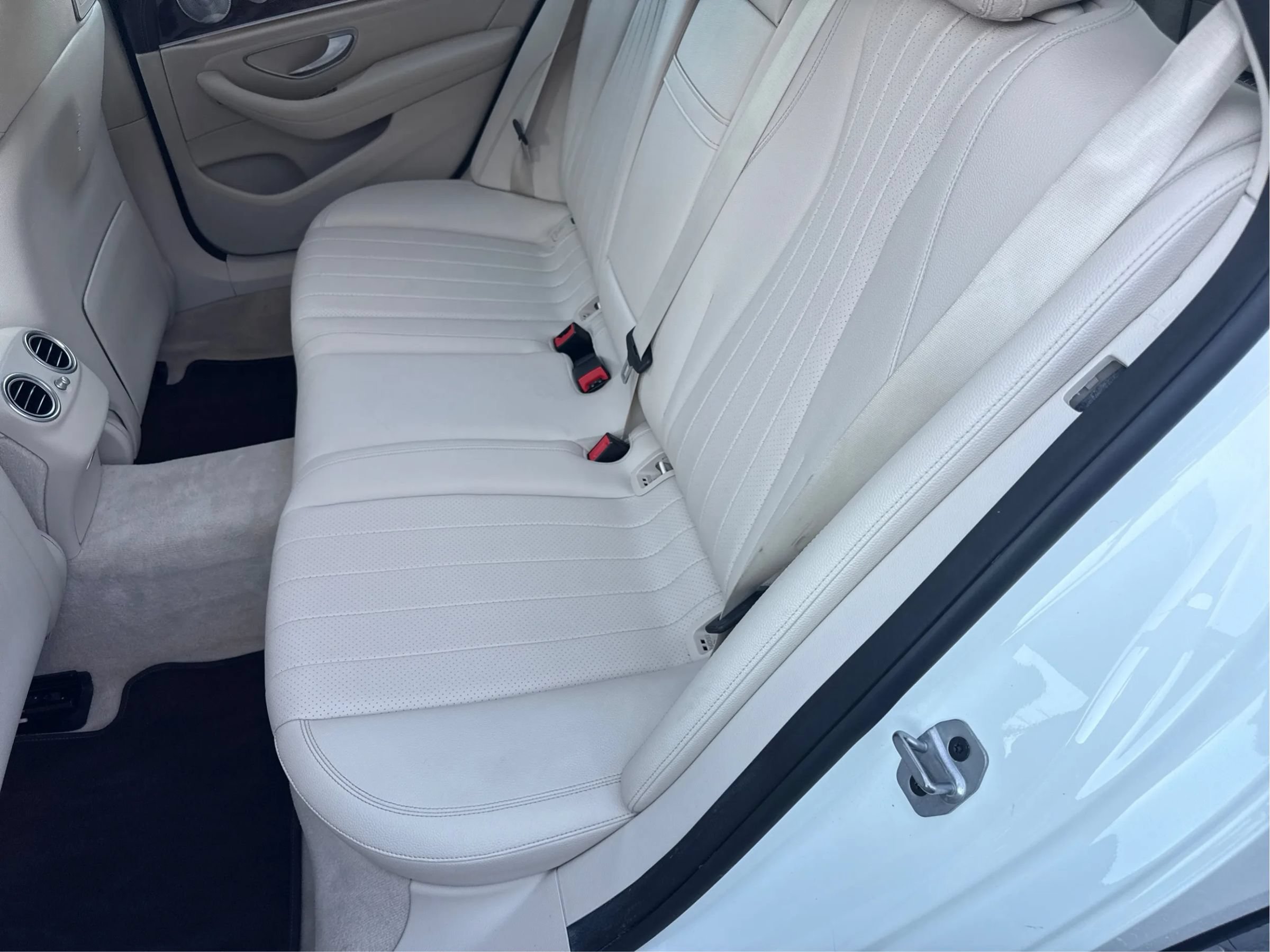 Used 2019 Mercedes-Benz E 450 4MATIC Wagon image 20