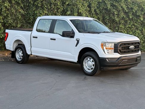 Used 2021 Ford F150 XL RWD image 3