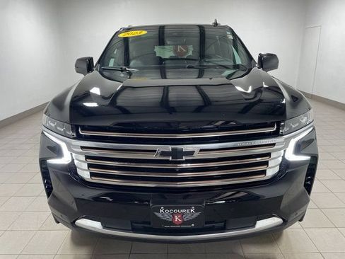 Used 2023 Chevrolet Suburban High Country AWD/4WD image 2