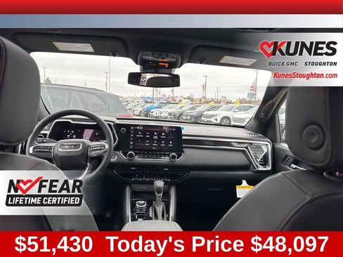 New 2026 GMC Canyon Elevation w/ Convenience Package image 41