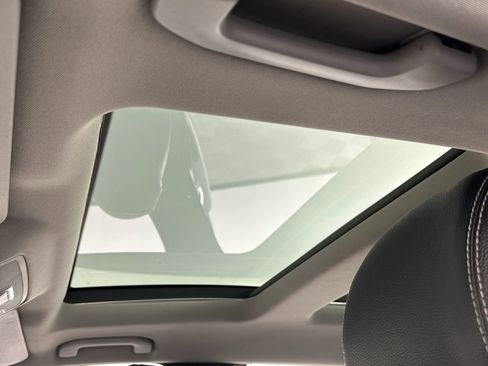 Used 2015 Mercedes-Benz GL 450 4MATIC image 28