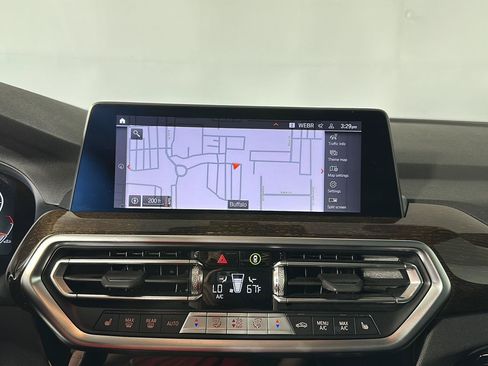 Used 2024 BMW X3 xDrive30i w/ Convenience Package AWD/4WD image 16