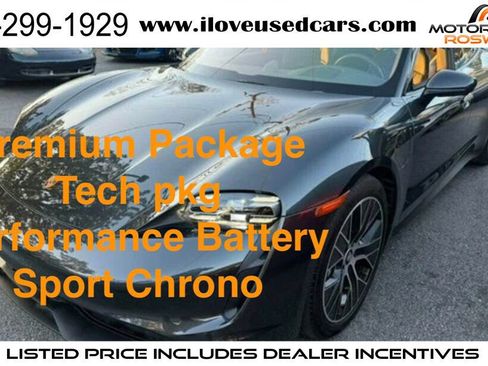 Used 2024 Porsche Taycan image 1