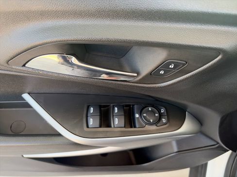 Used 2024 Chevrolet Trax LS FWD image 24