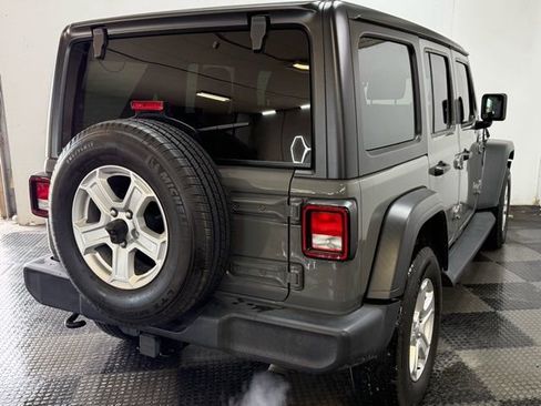Used 2021 Jeep Wrangler Unlimited Sport image 11