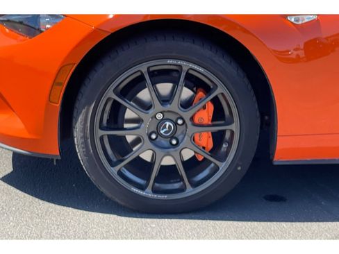 Used 2019 MAZDA MX-5 Miata 30th Anniversary RWD image 11