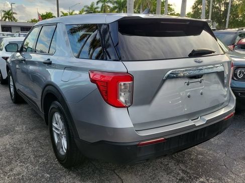Used 2023 Ford Explorer 2WD image 4