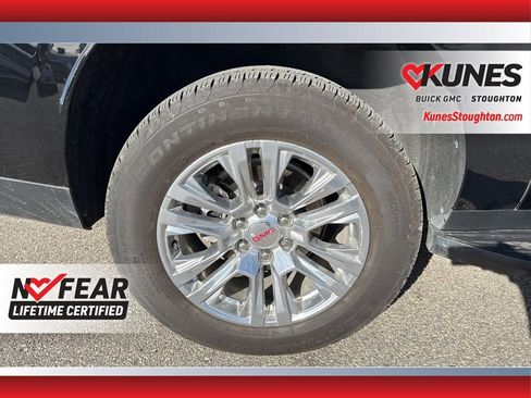 Used 2025 GMC Yukon XL Denali image 14