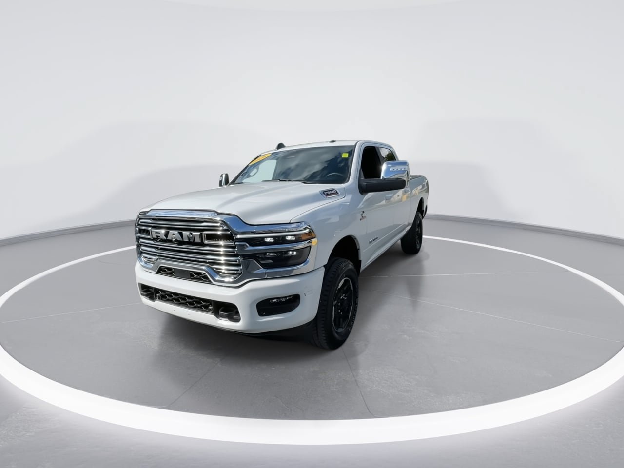 Used 2026 RAM 2500 Laramie AWD/4WD image 6
