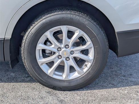 Used 2021 Chevrolet Equinox LT image 10