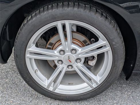 Used 2008 Chevrolet Corvette Coupe image 9