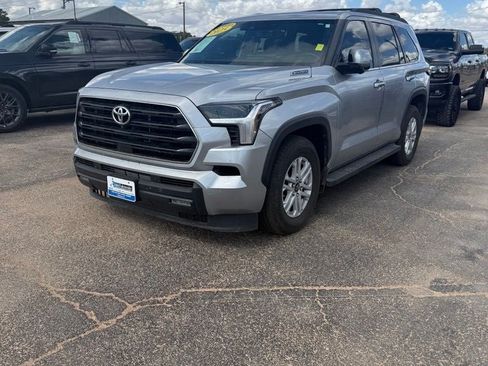 Used 2025 Toyota Sequoia SR5 w/ SR5 Premium Package RWD image 1