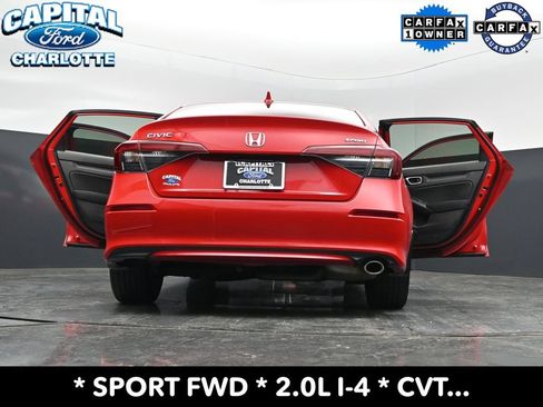 Used 2025 Honda Civic Sport image 28