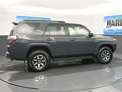 Used 2024 Toyota 4Runner TRD Off-Road image 6