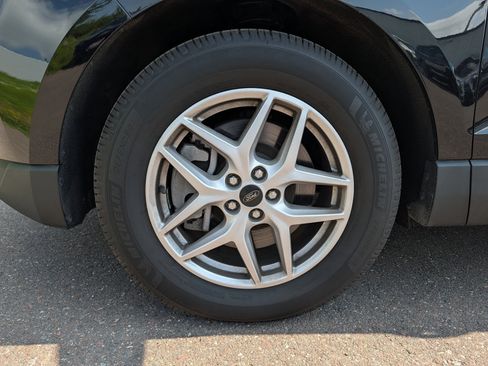 Used 2024 Ford Edge SEL AWD/4WD image 15