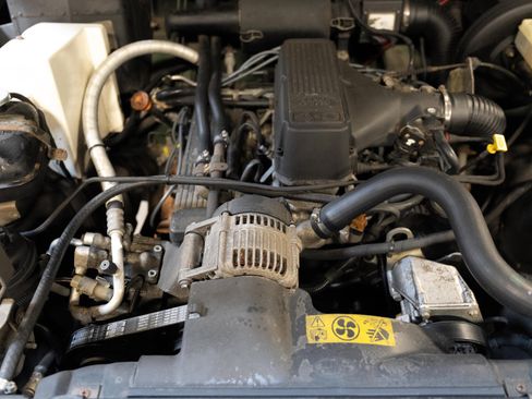 Used 1997 Land Rover Defender 90 image 83