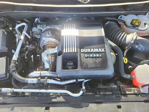 Used 2022 GMC Yukon SLT w/ SLT Luxury Package AWD/4WD image 36