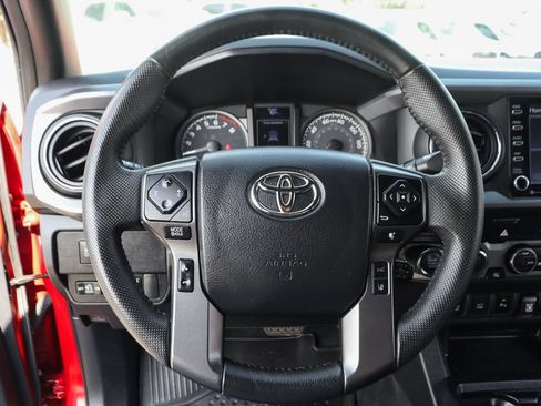 Used 2023 Toyota Tacoma TRD Off-Road w/ Advanced Technology Package AWD/4WD image 19