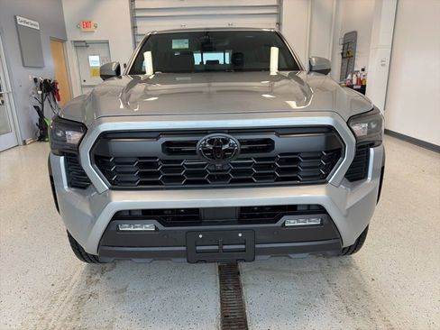 New 2026 Toyota Tacoma TRD Off-Road image 5