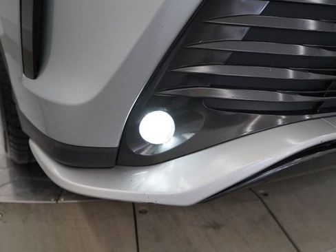 Used 2023 Toyota Highlander XSE image 89